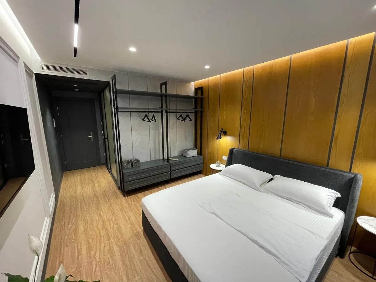 Hotel Europa Tirana