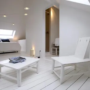 La Maison Haute 3* Brussels
