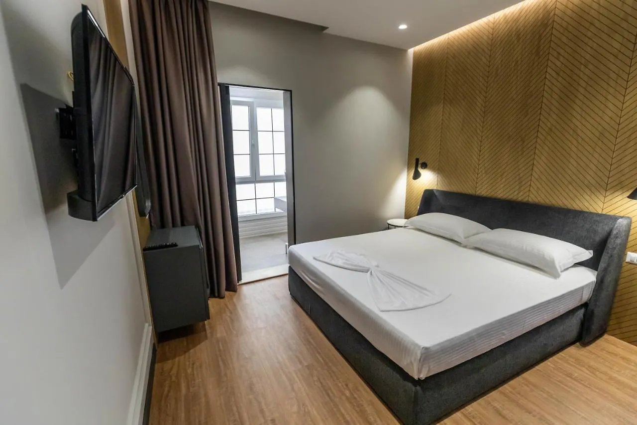 Hotel La Favorita Tirana