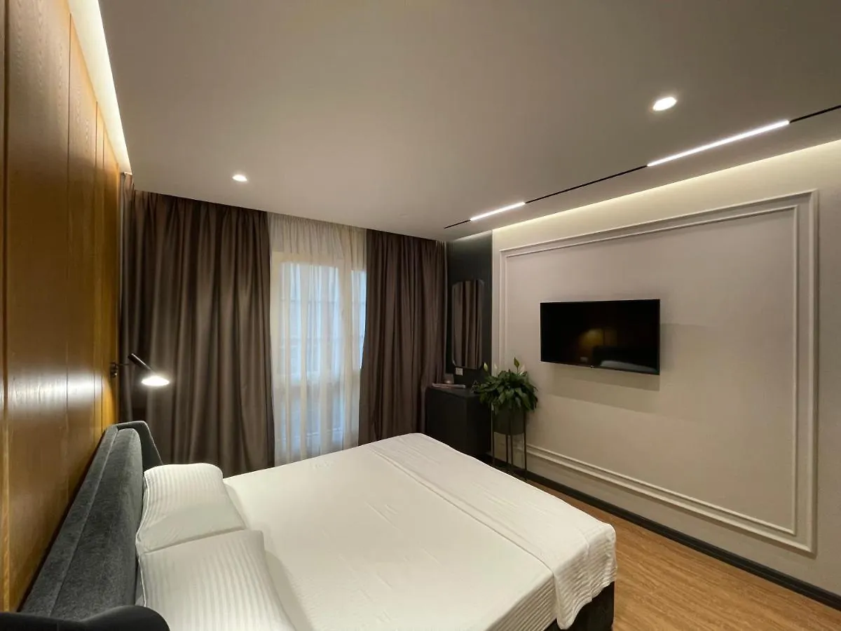Hotel La Favorita Tirana